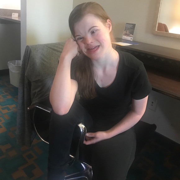 Meet your Posher, Ryleena - Picture 2 of 13